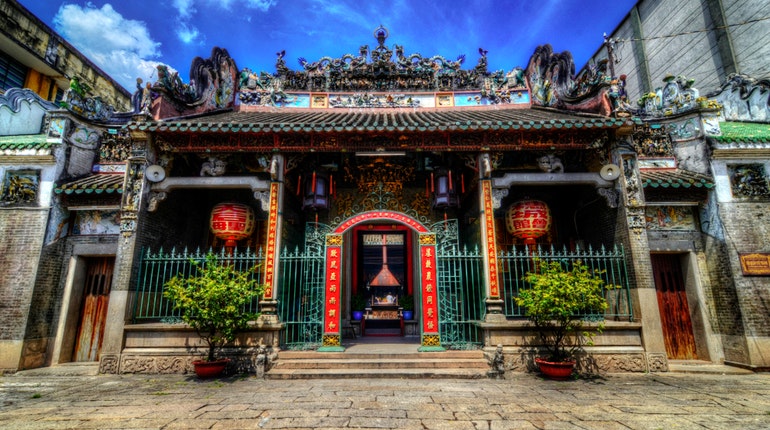 Top 4 favourite expat neighbourhoods to live in Saigon chinatown